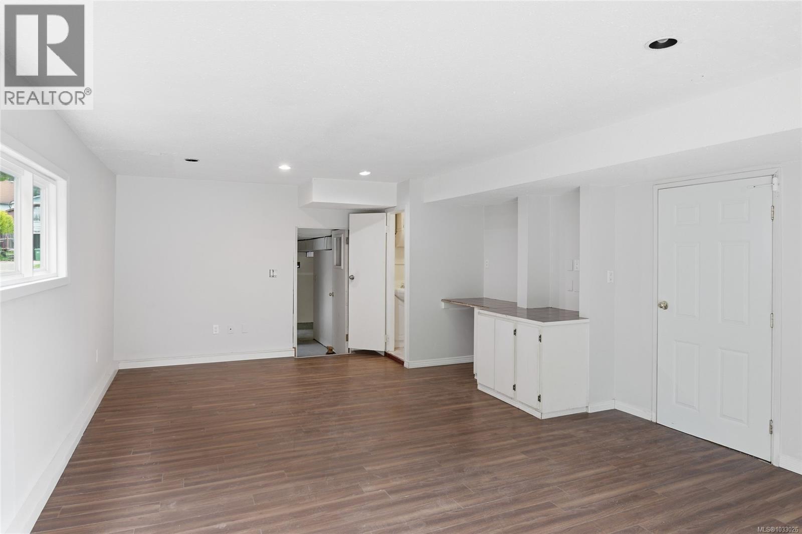 4962 Elizabeth St - 16