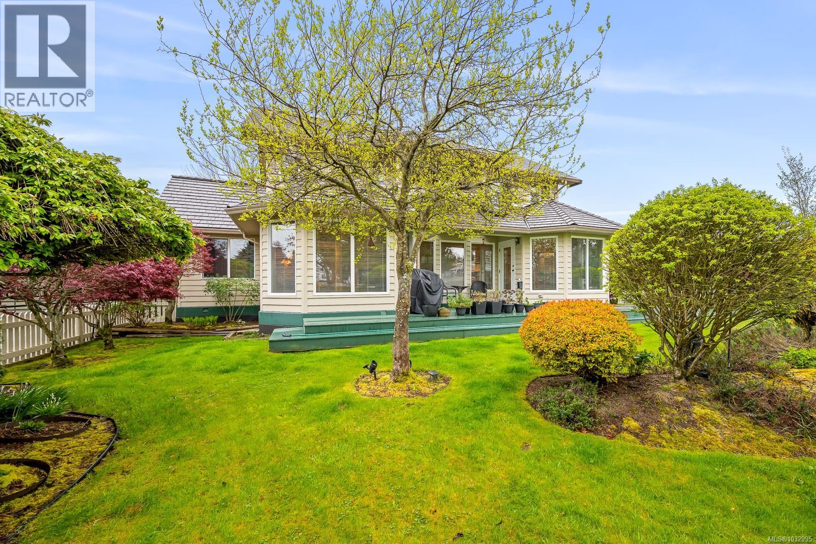 2996 Royal Vista Way - 37