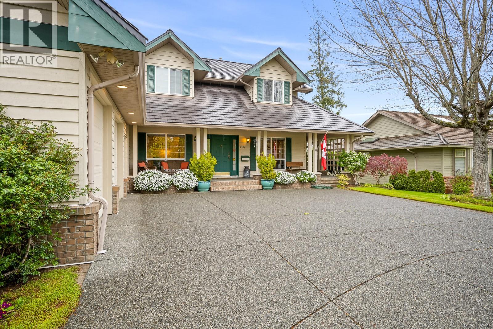 2996 Royal Vista Way - 47