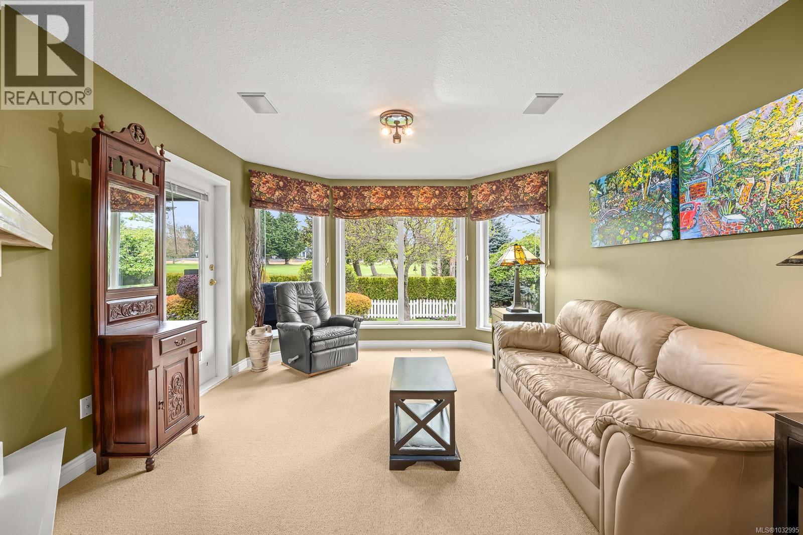 2996 Royal Vista Way - 8