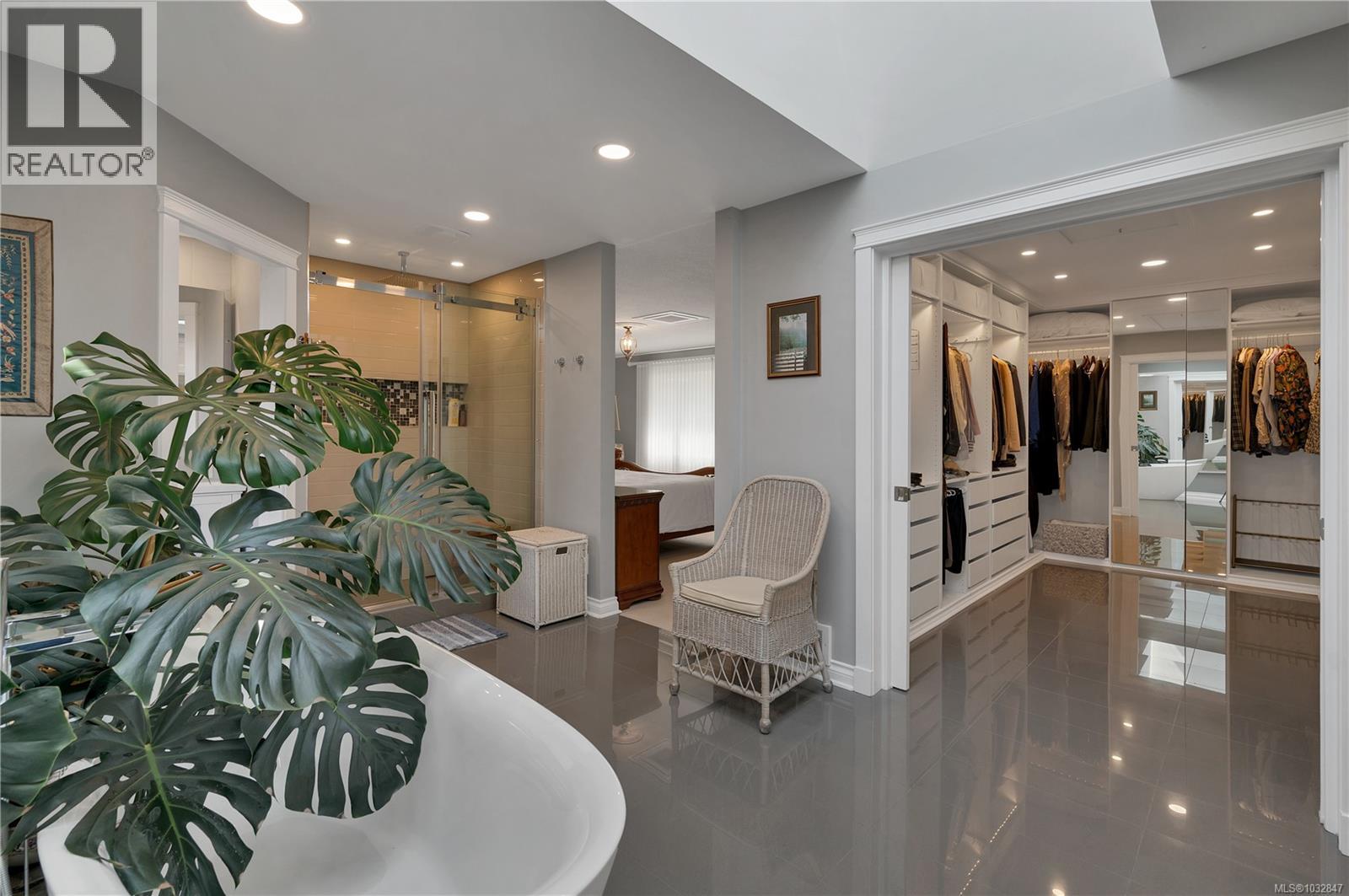 540 Ash St - 47