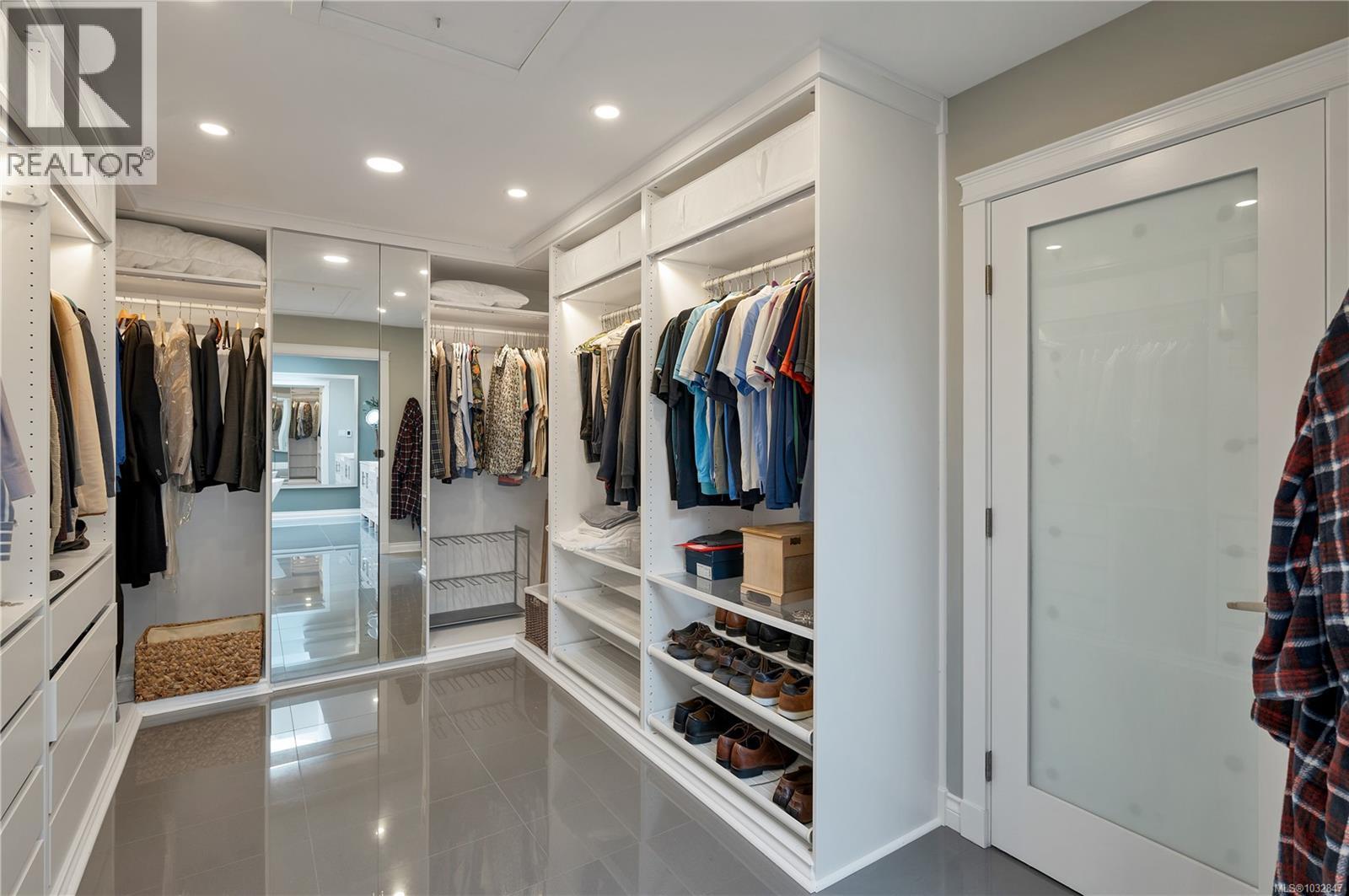 540 Ash St - 55