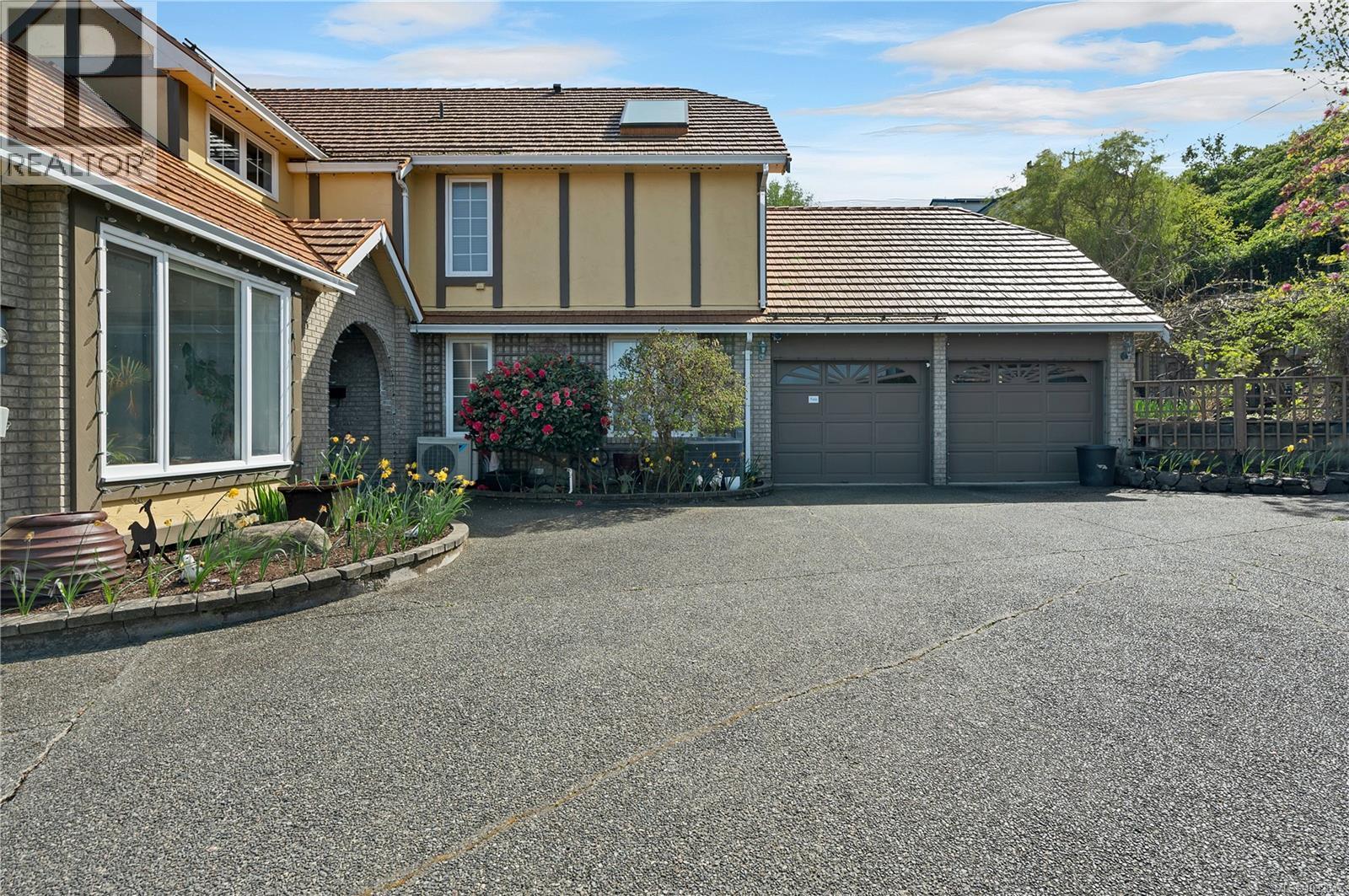 540 Ash St - 8