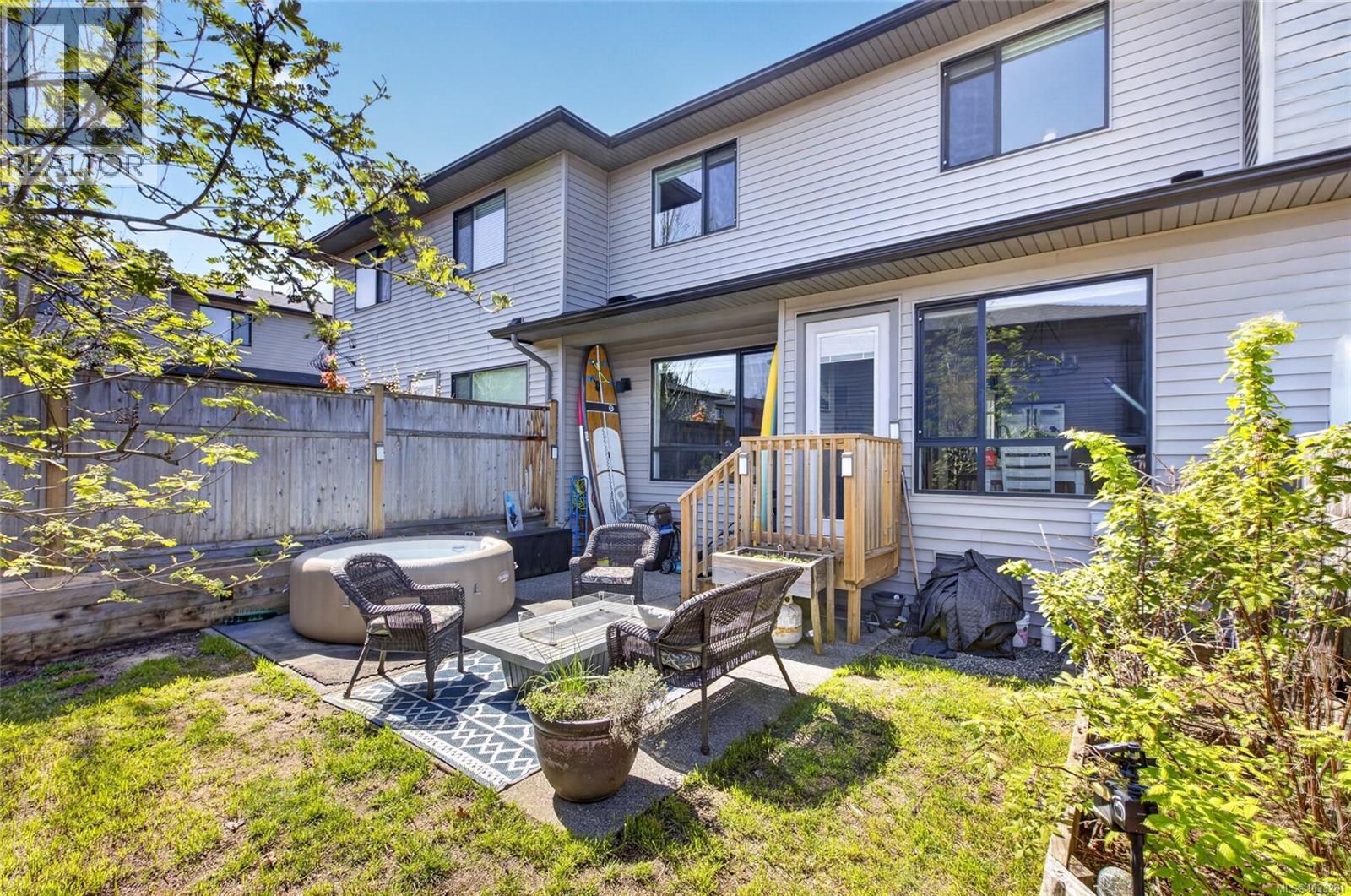 #72 2607 Kendal Ave - 20