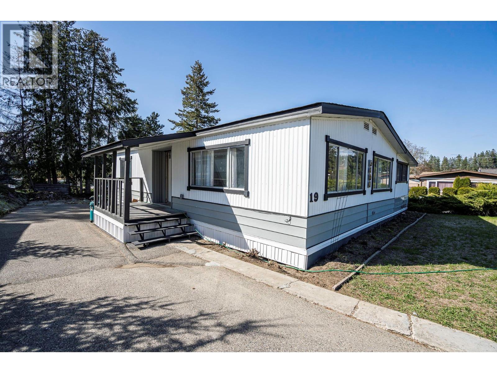 #19 3535 McCulloch Road - 2