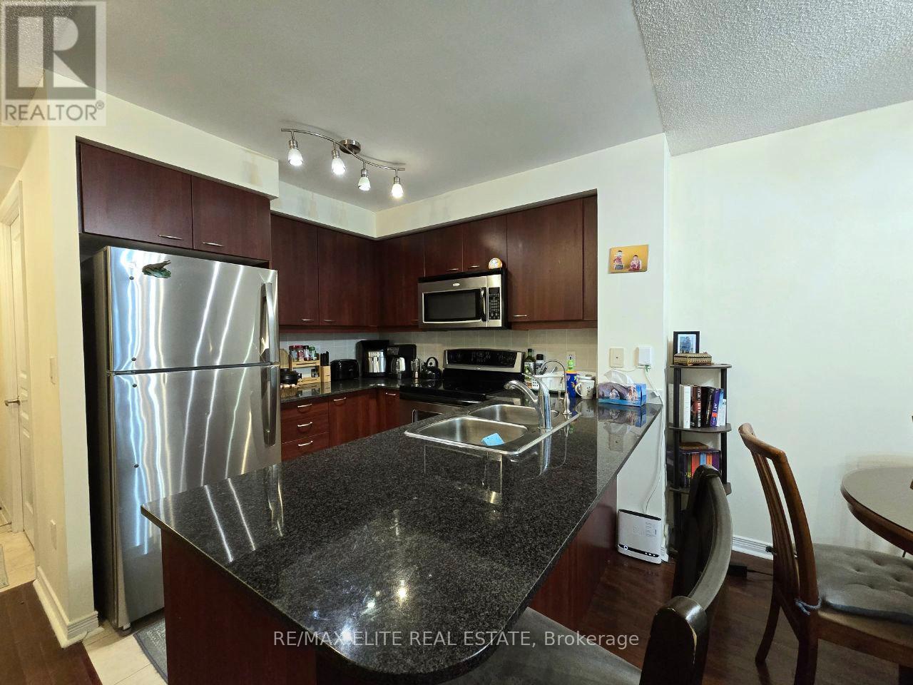 #220 509 BEECROFT ROAD - 20