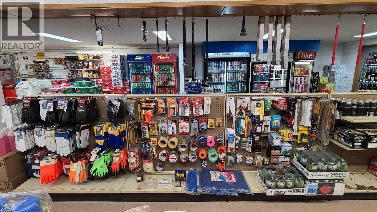 5025 Highway 97, Farmington