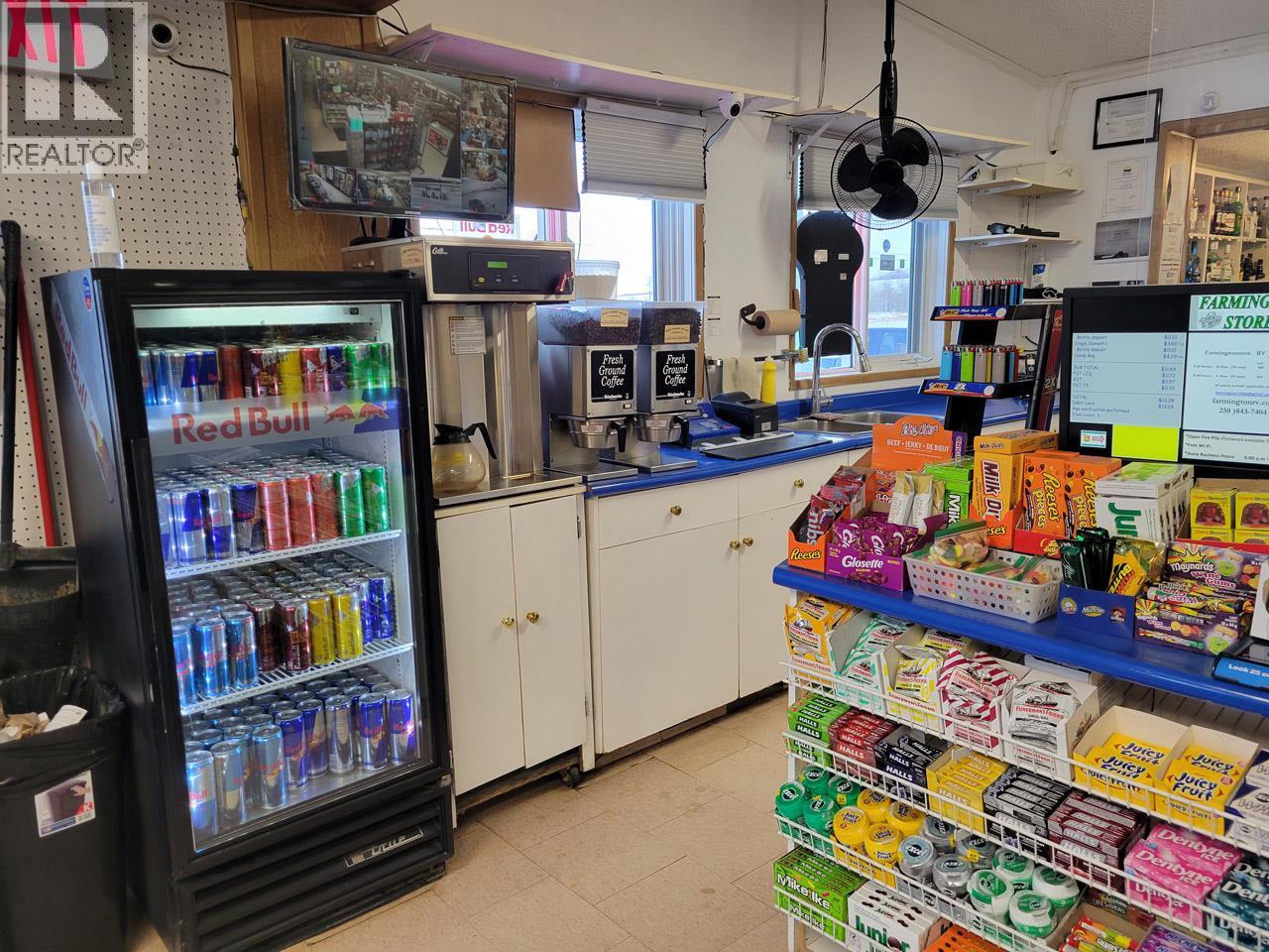 5025 Highway 97, Farmington