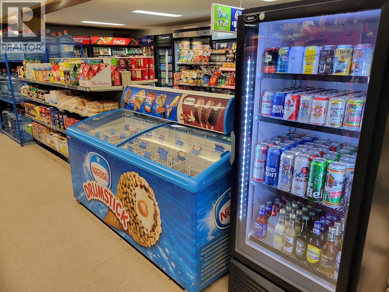 5025 Highway 97, Farmington