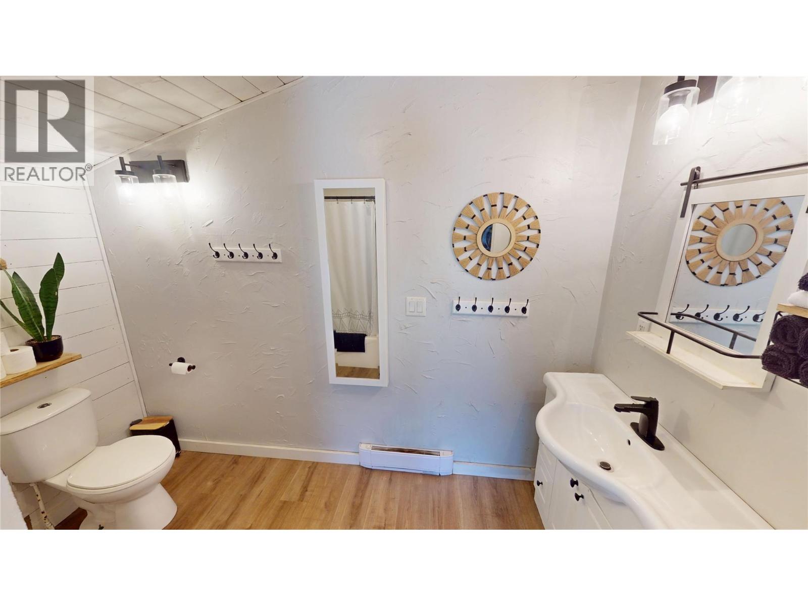 5728 Vermillion Street - 16