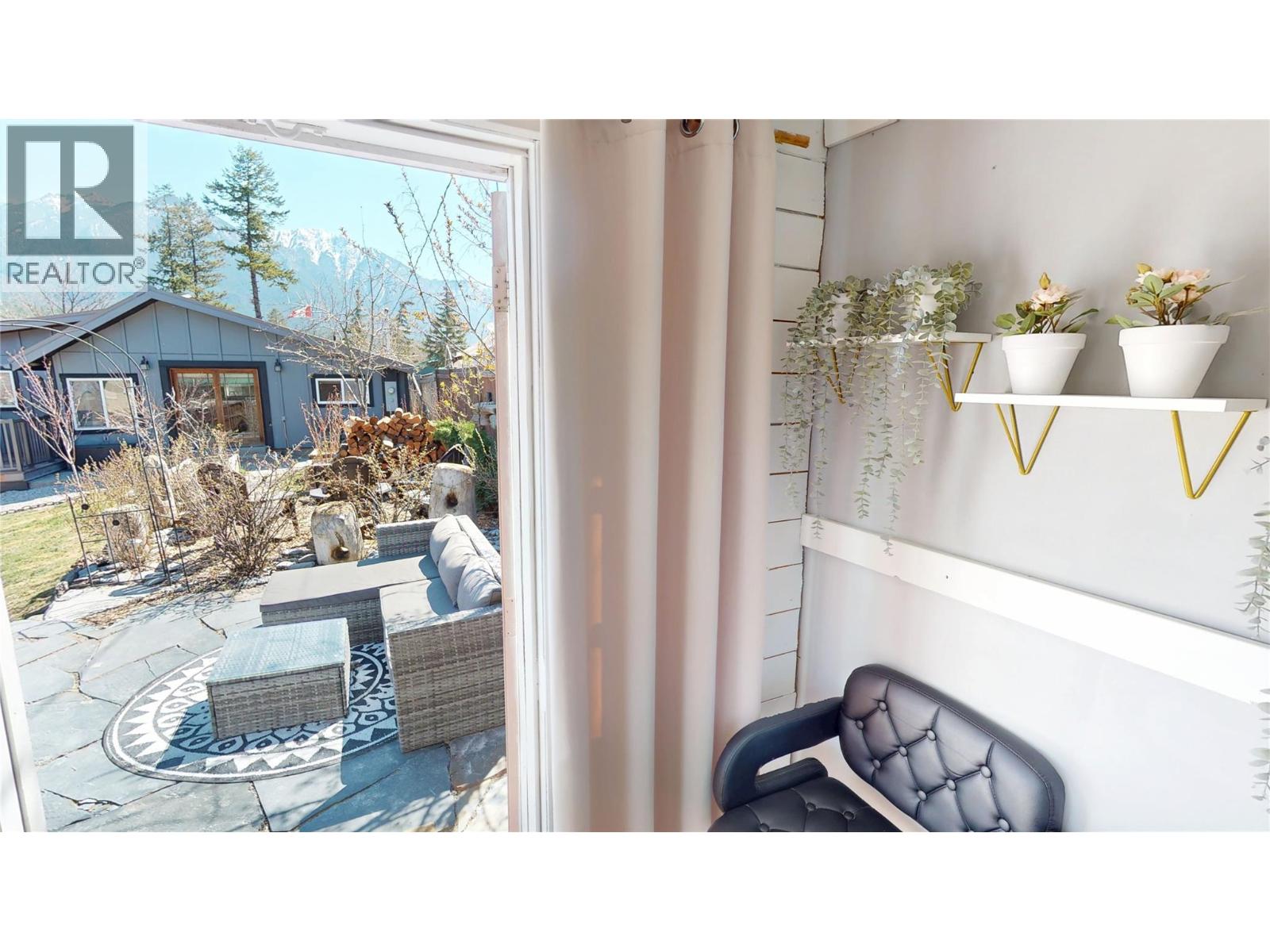 5728 Vermillion Street - 43