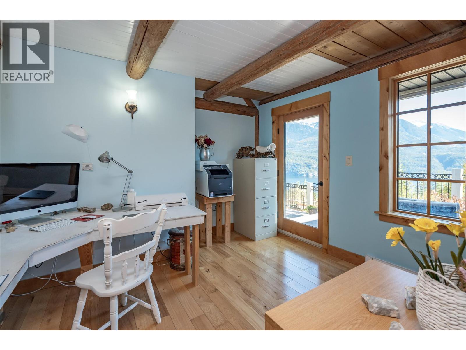 8840 Olson Road, Kaslo
