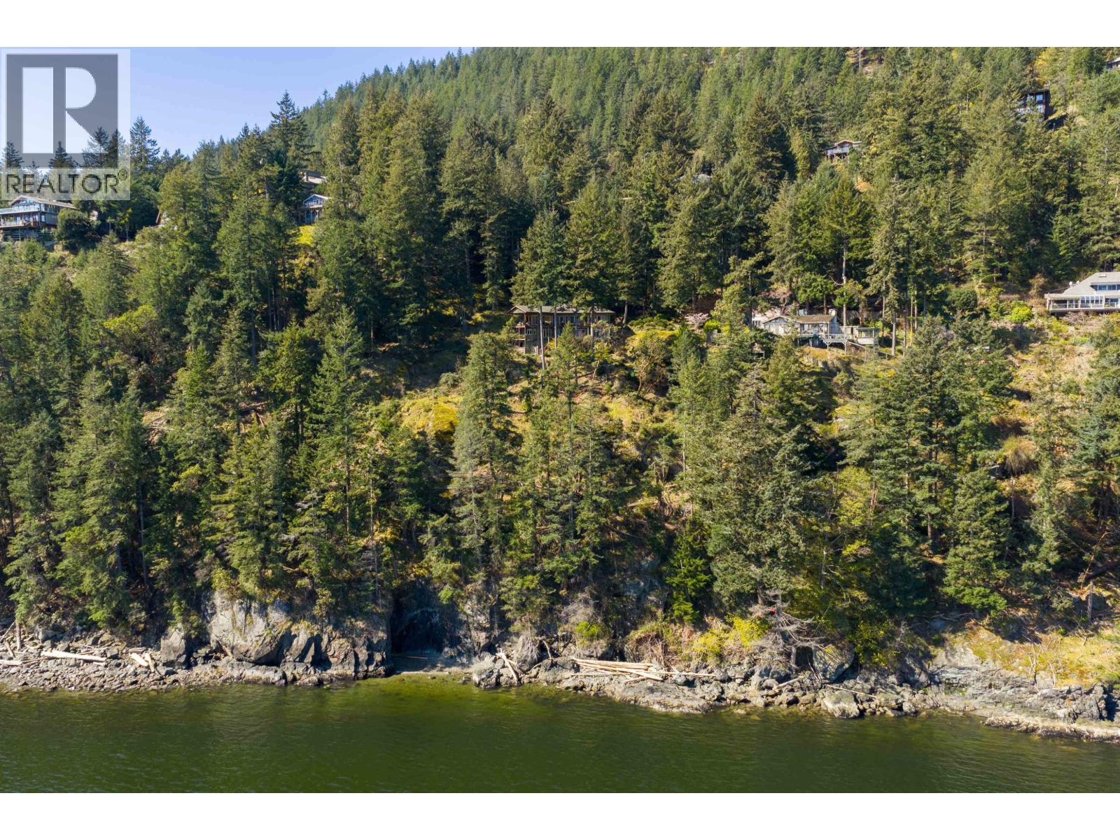 673 CLIFF ROAD, Bowen Island