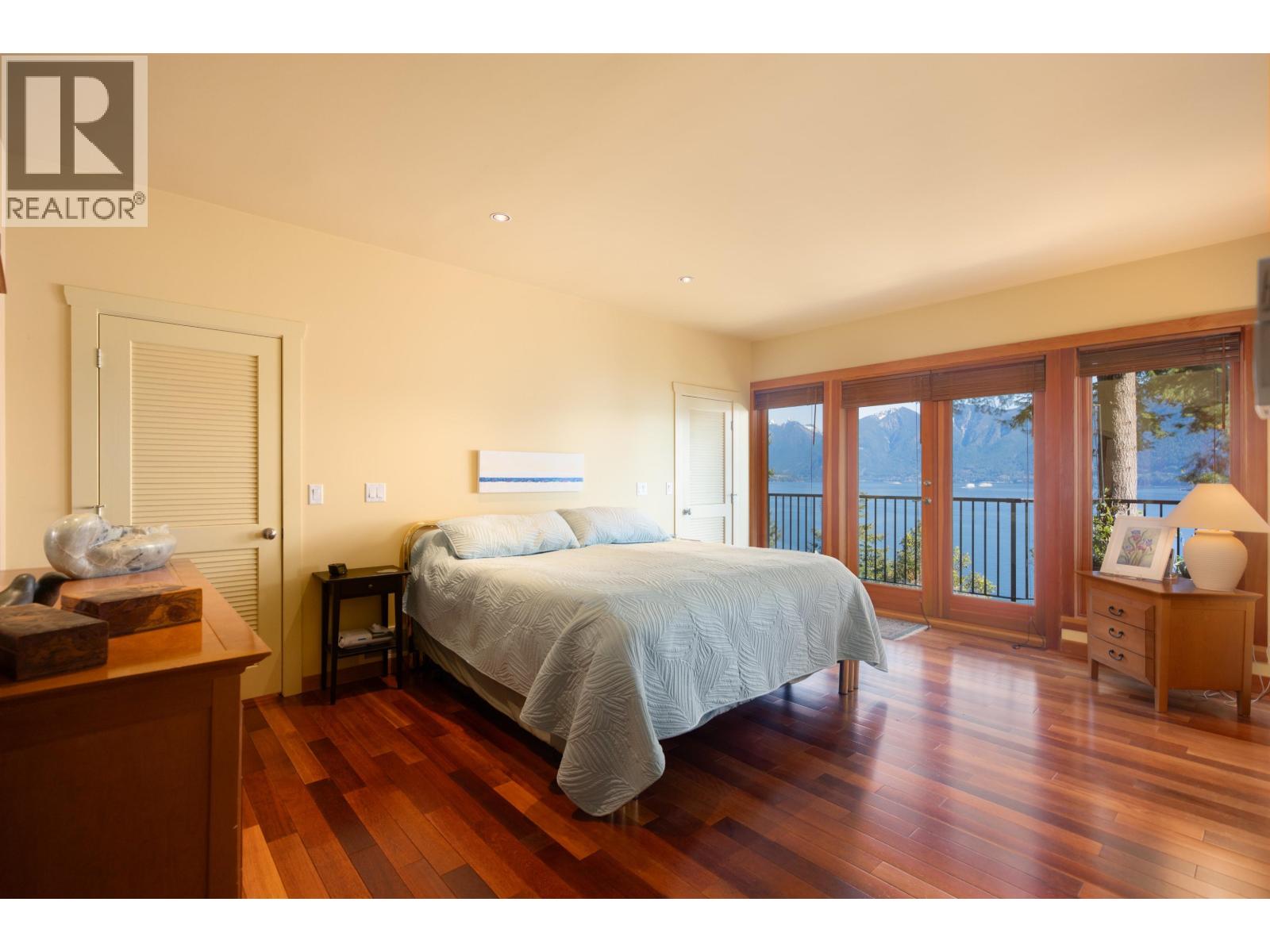 673 CLIFF ROAD, Bowen Island