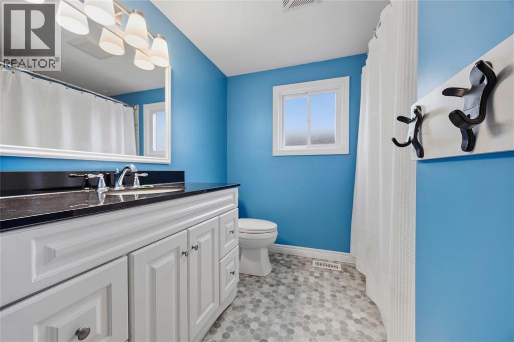 702 FROST COURT, Sarnia, Ontario, N7S4H3 — Photo 13
