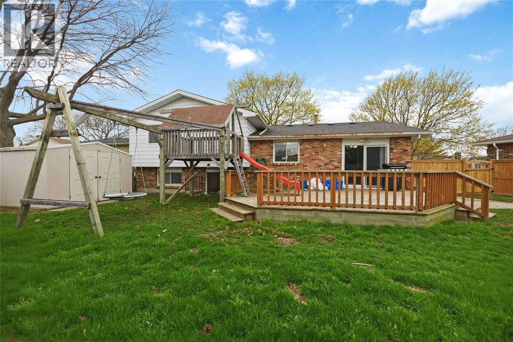 702 FROST COURT, Sarnia, Ontario, N7S4H3 — Photo 30