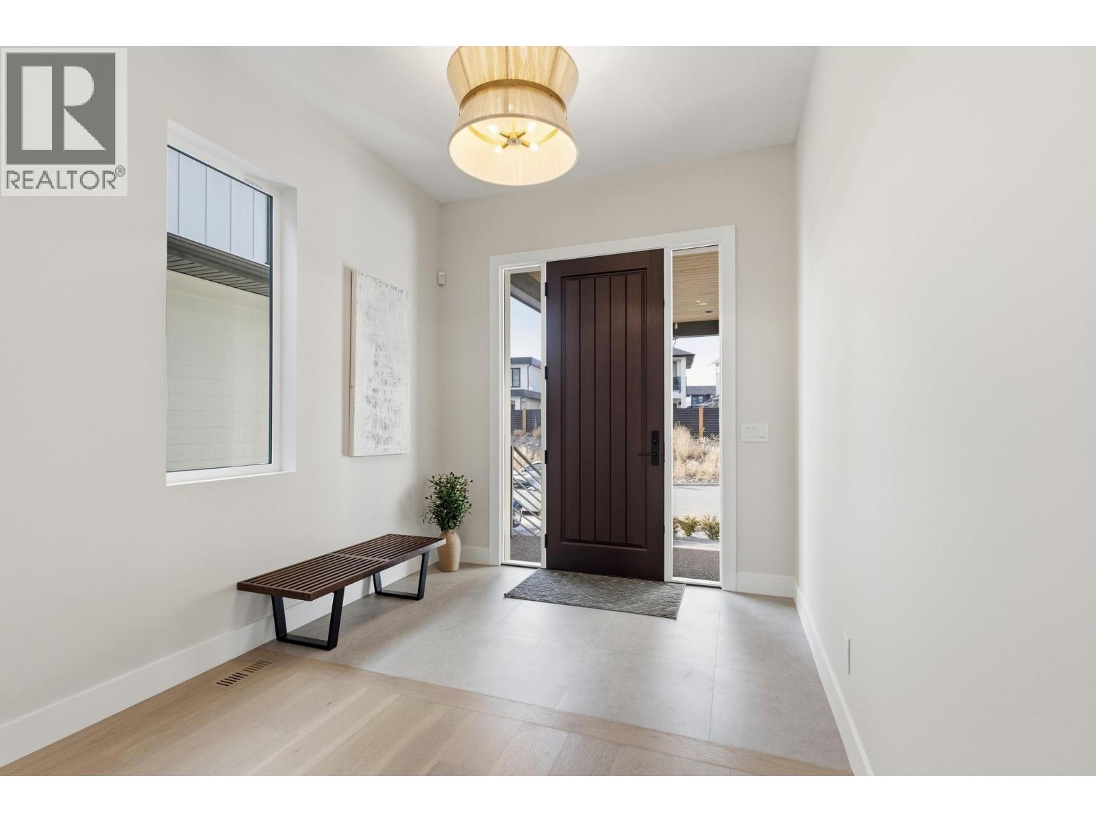  451 Vision Court, Kelowna