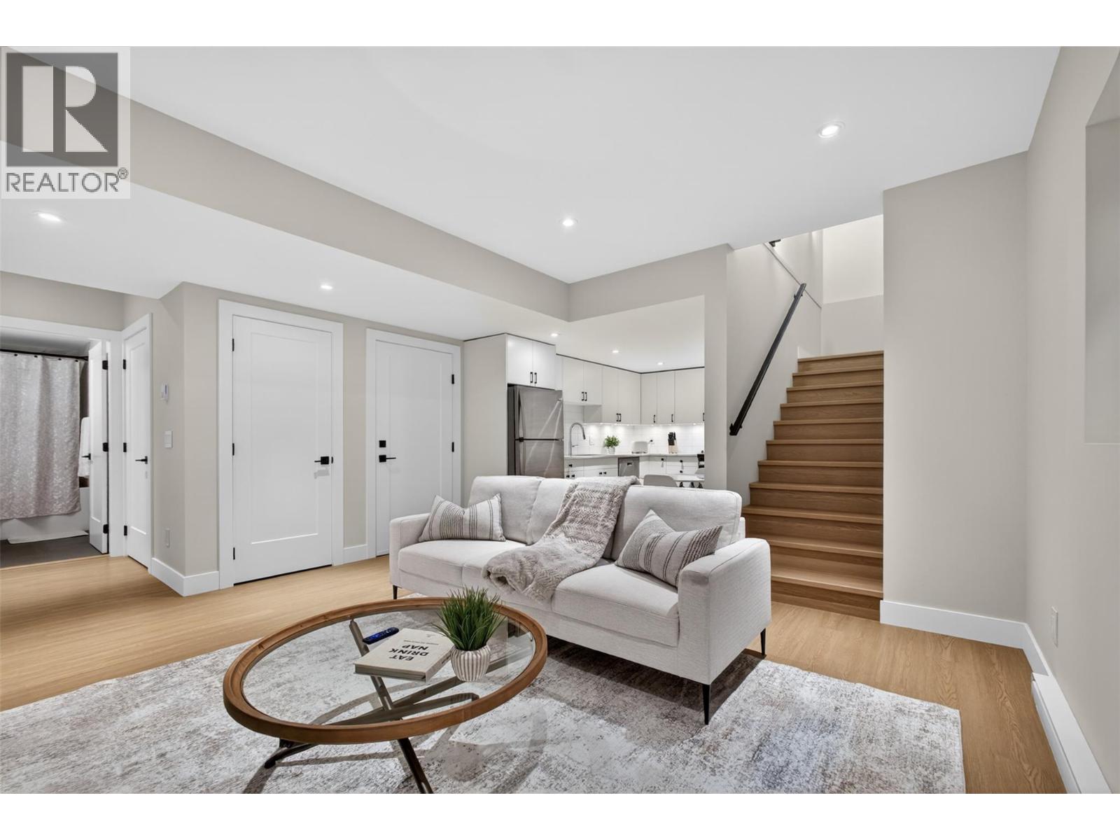  451 Vision Court, Kelowna