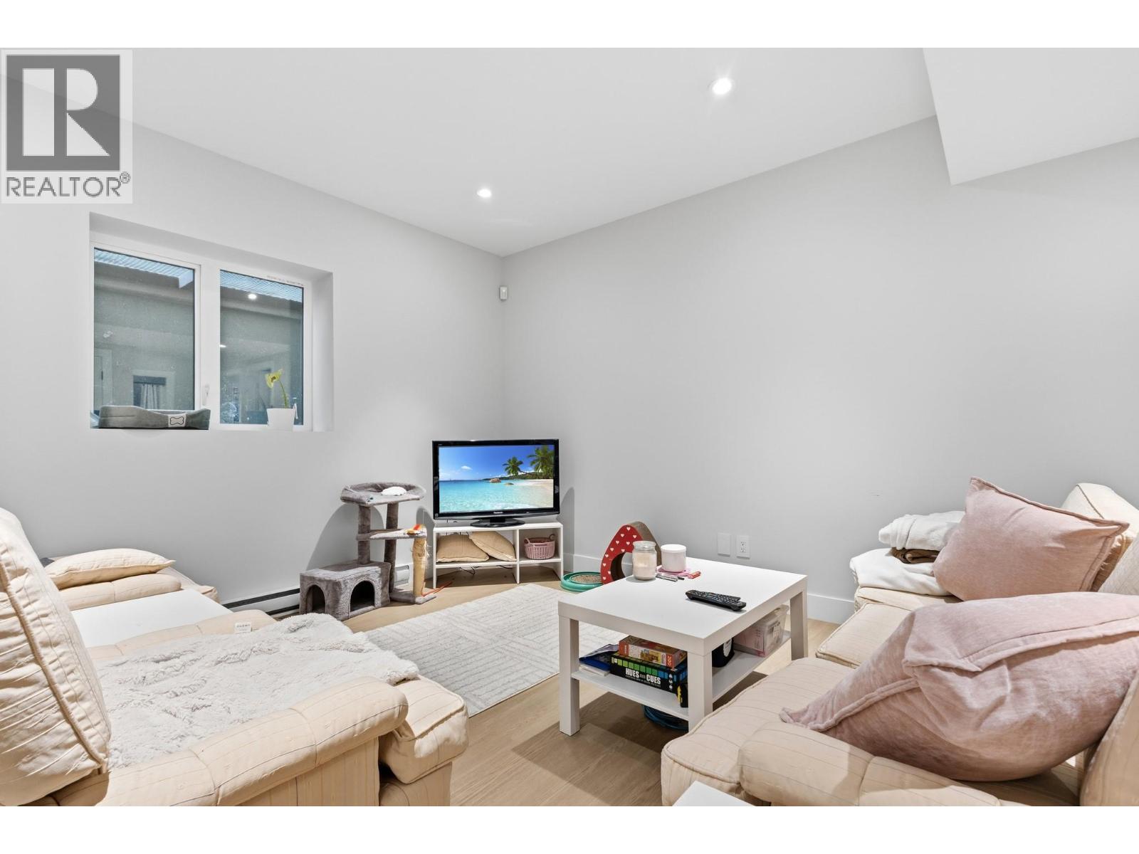  451 Vision Court, Kelowna