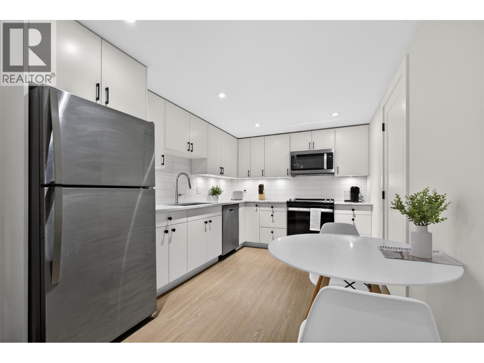  451 Vision Court, Kelowna