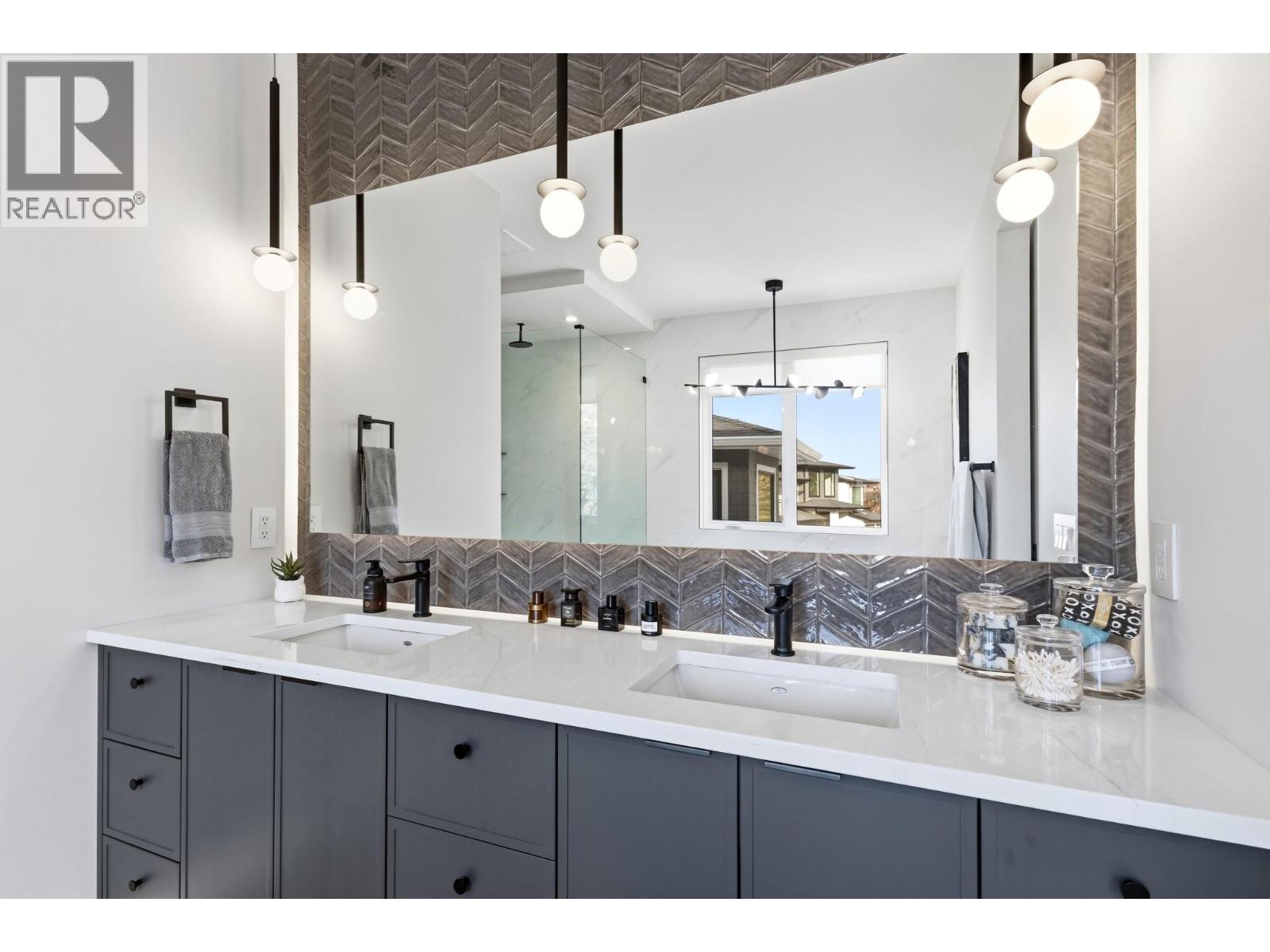  451 Vision Court, Kelowna