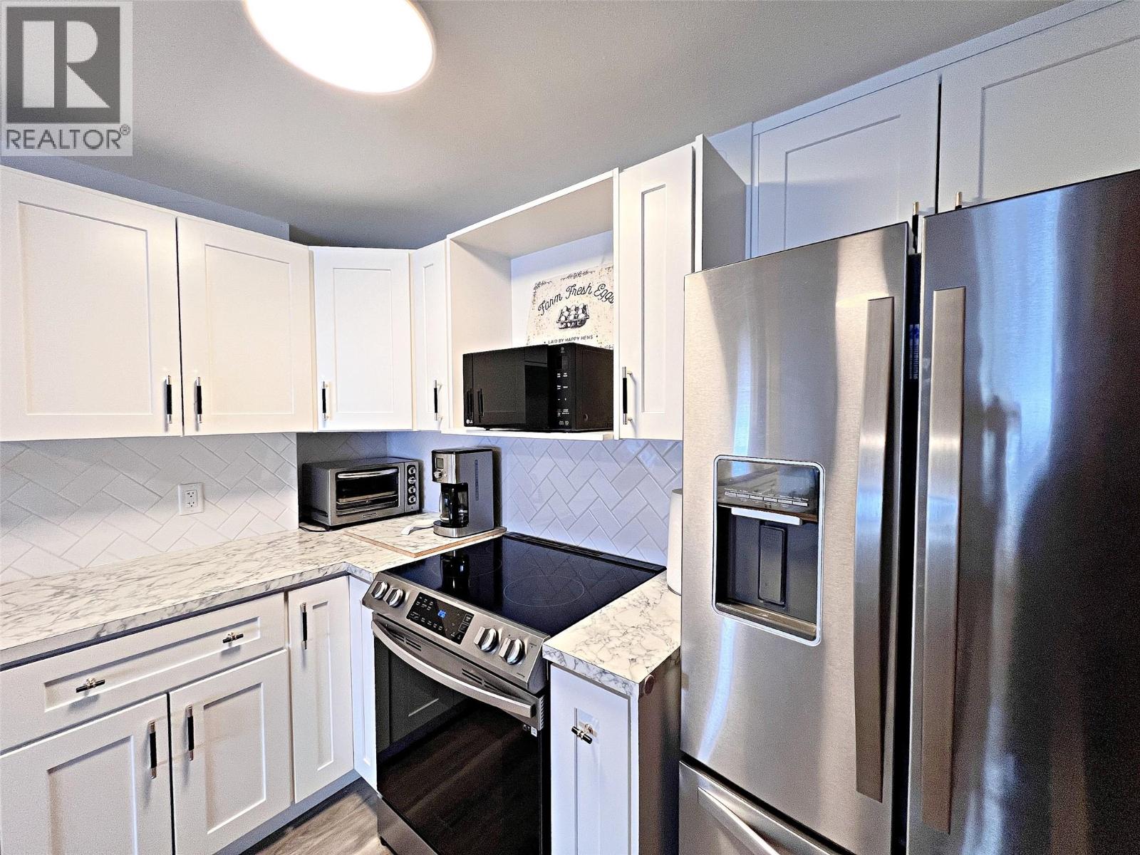 4480 Ponderosa Drive, Peachland