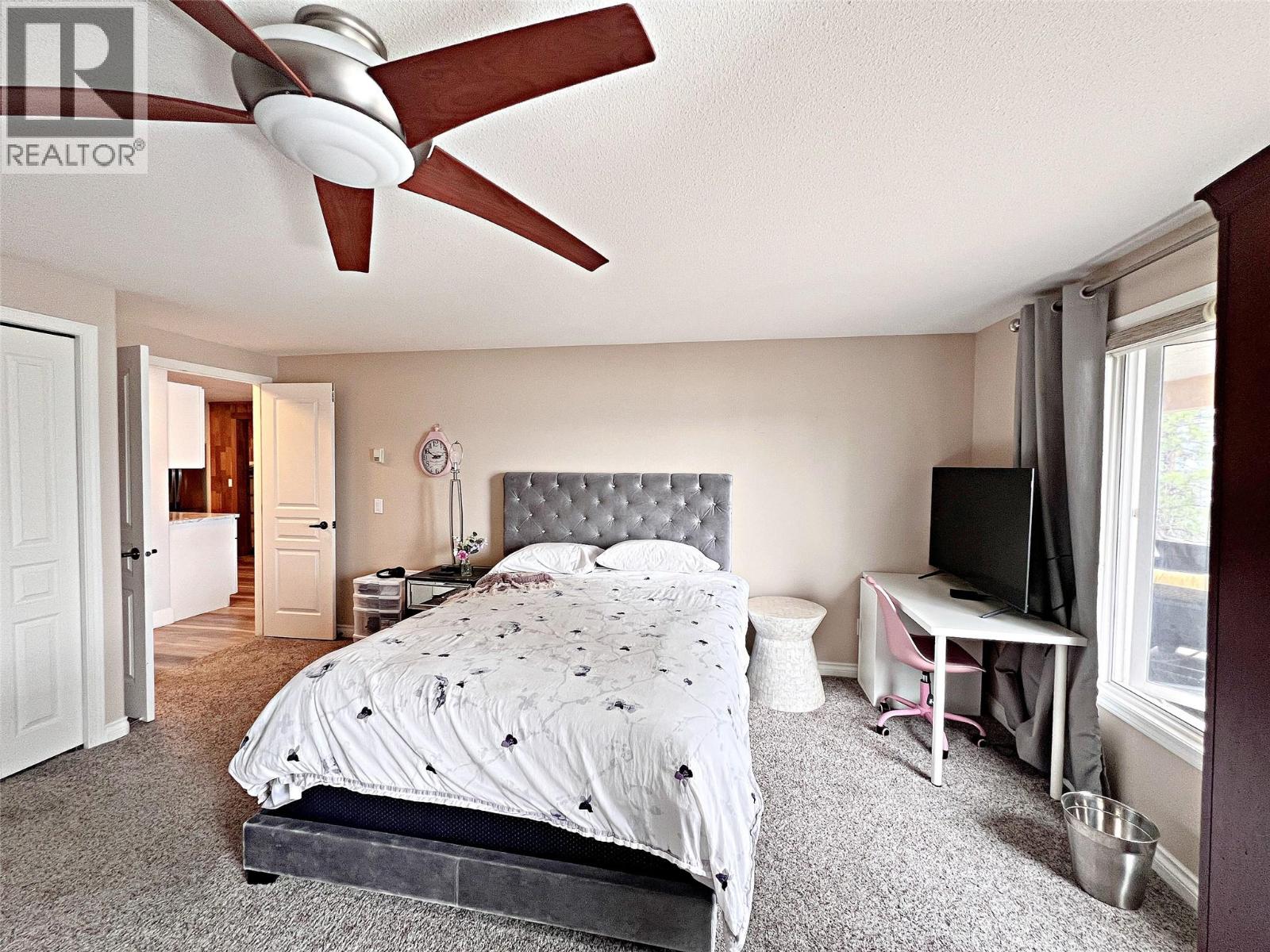 4480 Ponderosa Drive, Peachland