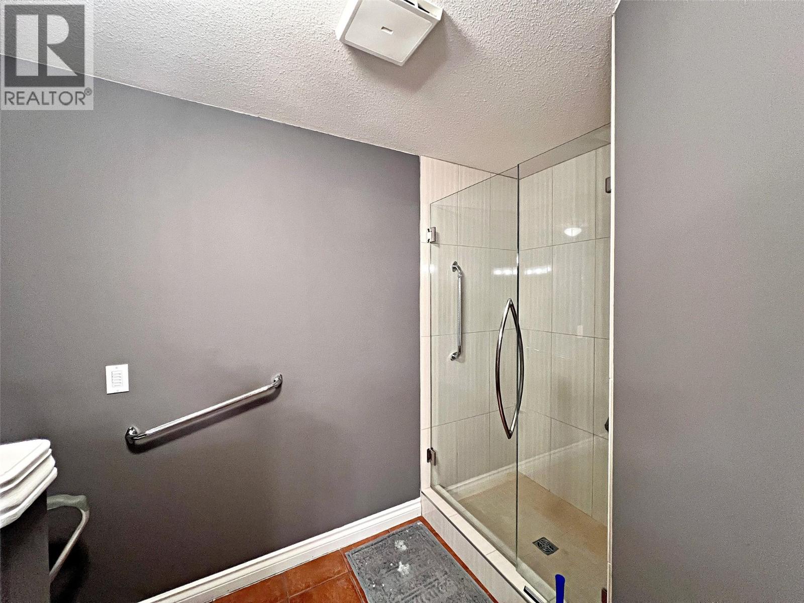 4480 Ponderosa Drive, Peachland