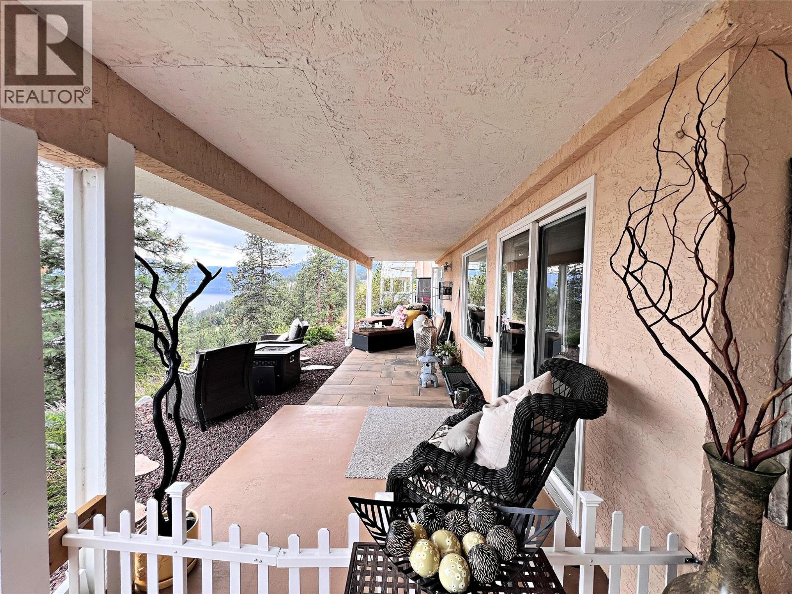 4480 Ponderosa Drive, Peachland