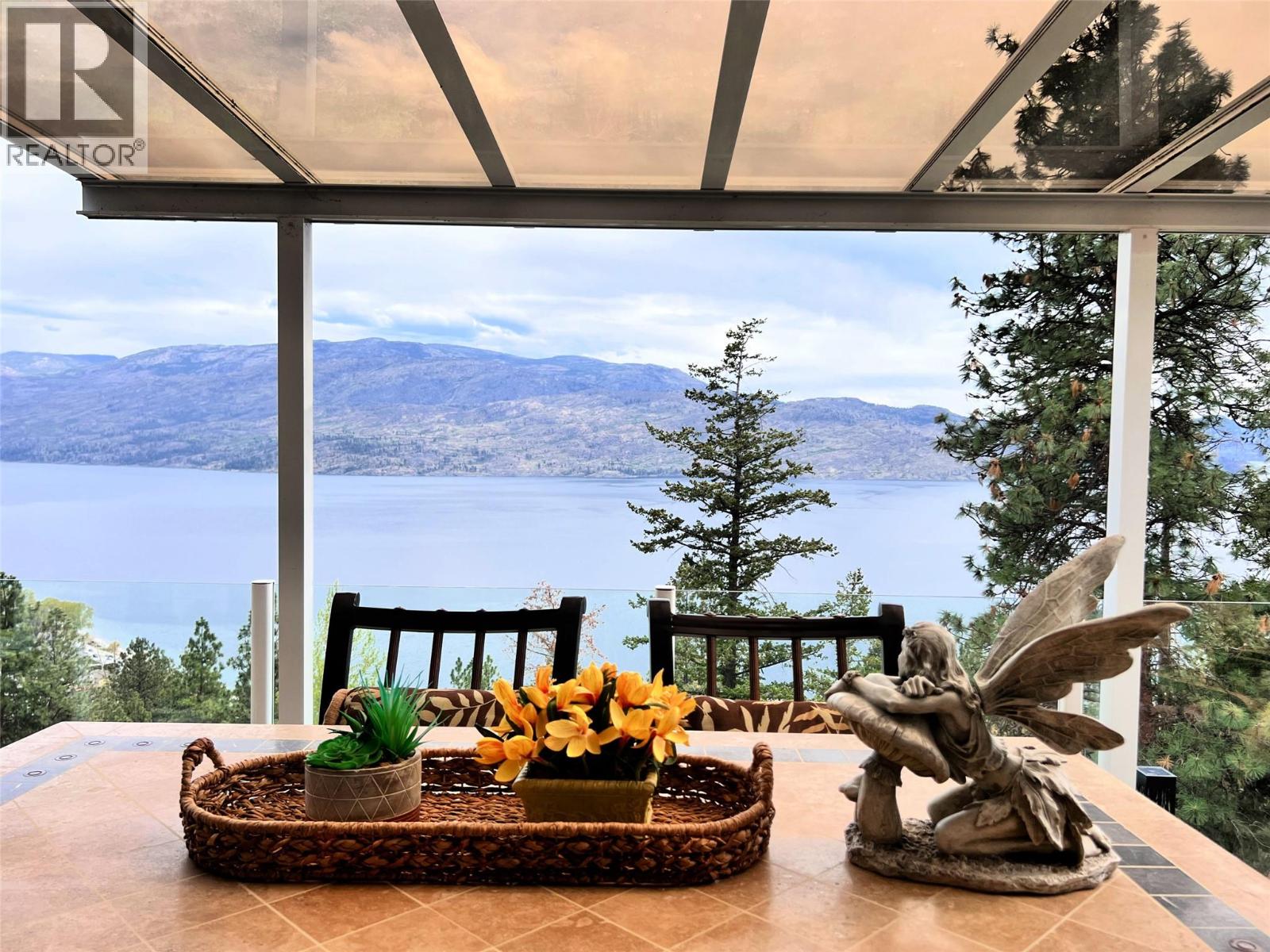 4480 Ponderosa Drive, Peachland