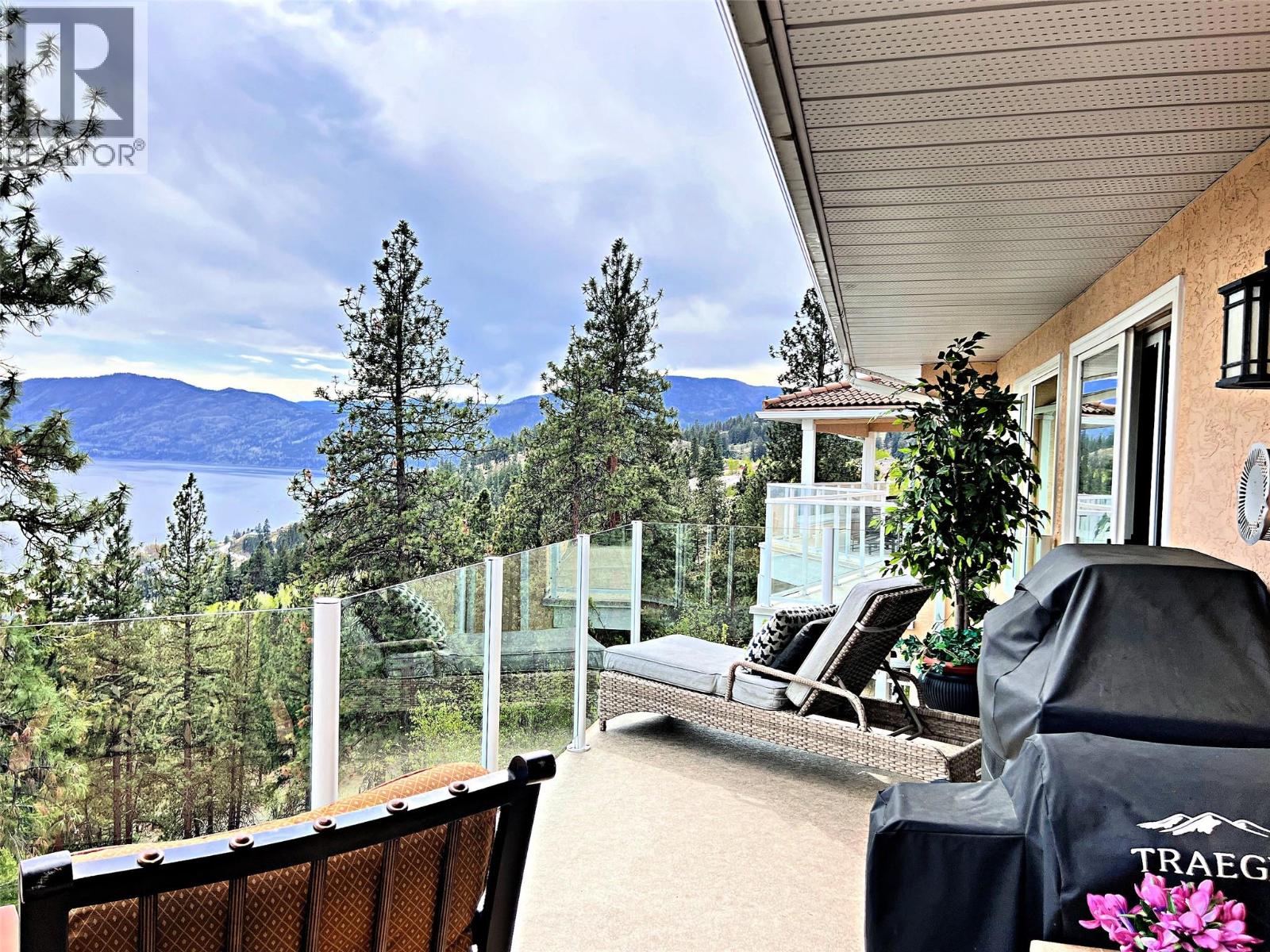 4480 Ponderosa Drive, Peachland