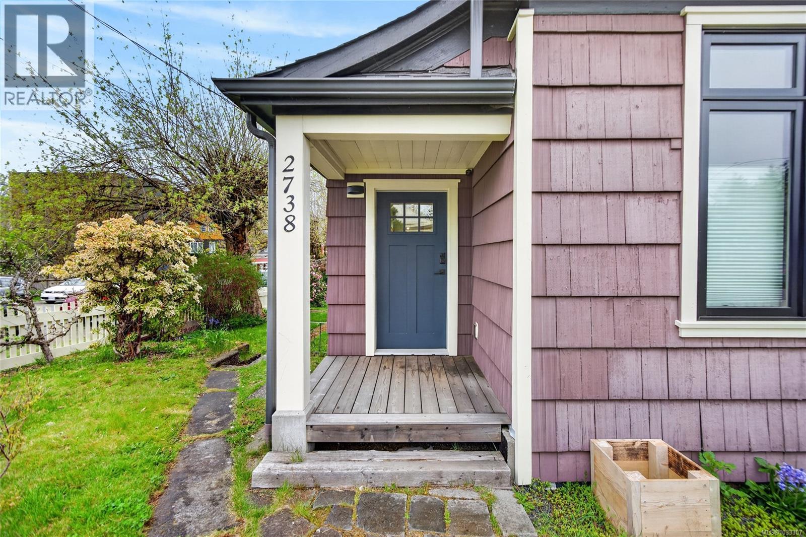 2738 Derwent Ave - 6