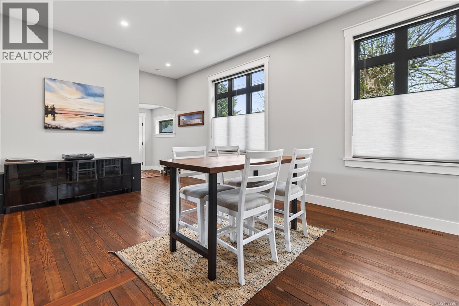 2738 Derwent Ave - 22