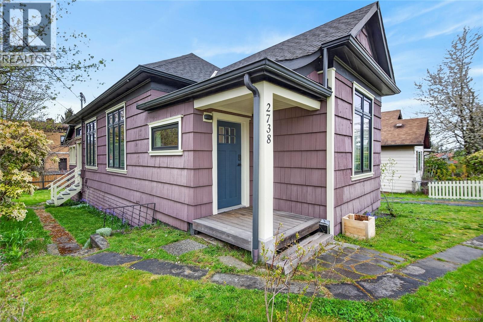 2738 Derwent Ave - 5