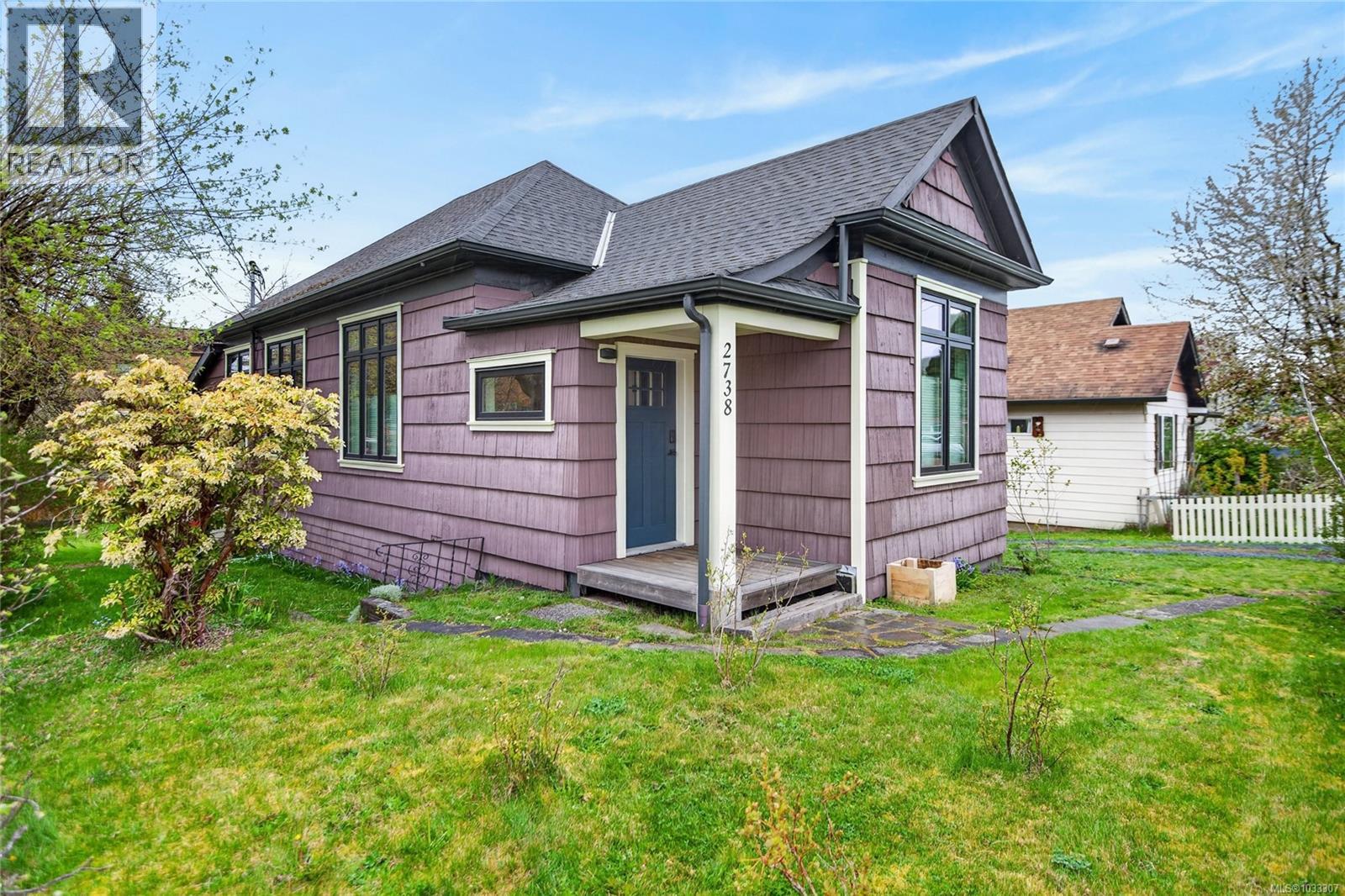 2738 Derwent Ave - 57