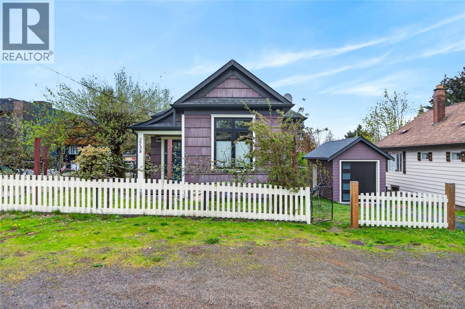 2738 Derwent Ave - 54