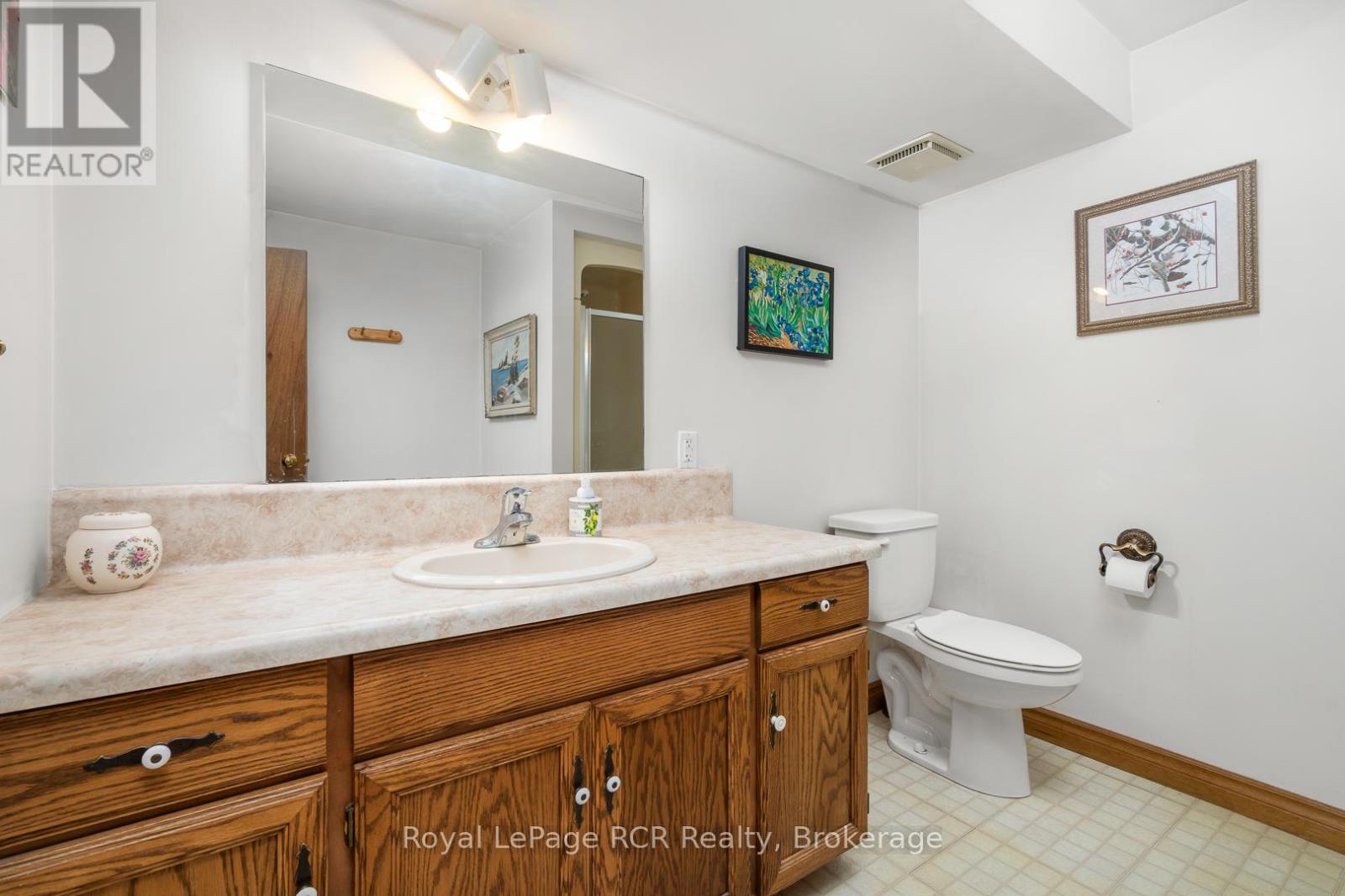 033105 GREY ROAD 28 ROAD - 40