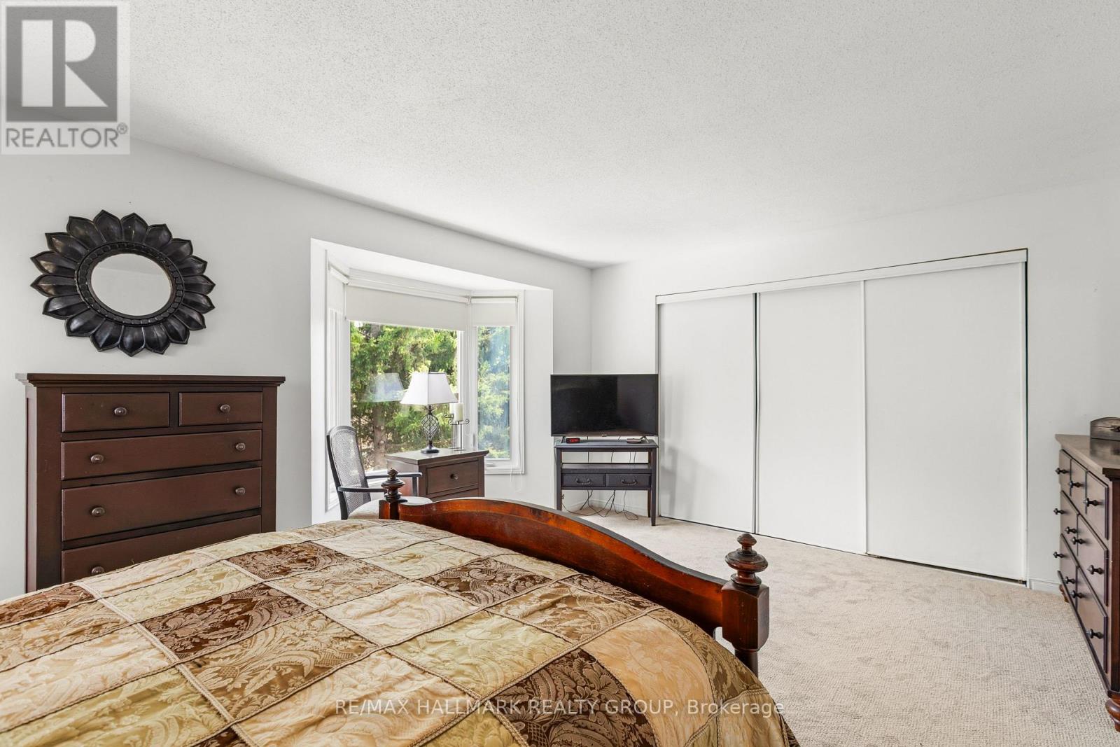 A - 176 SHERWAY DRIVE — photo 24