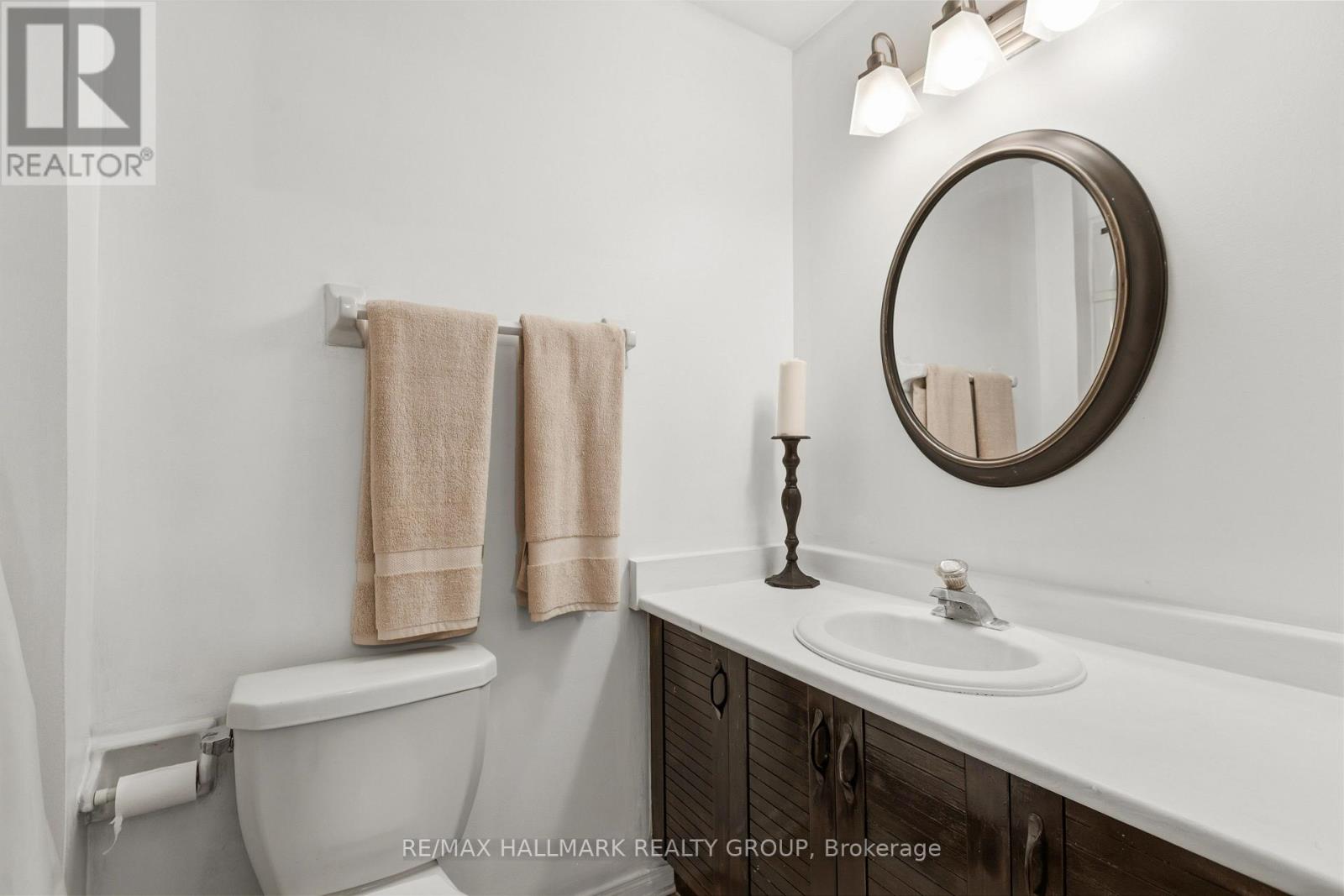 A - 176 SHERWAY DRIVE — photo 27