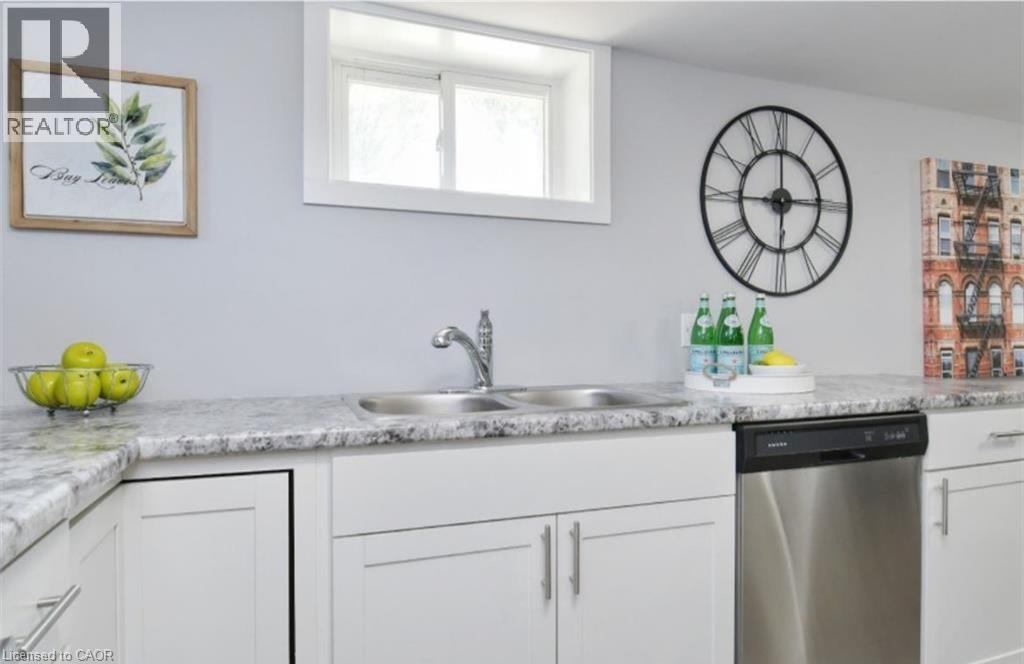 78 PRICE Avenue, Welland, Ontario, L3C3Y2 — Photo 34