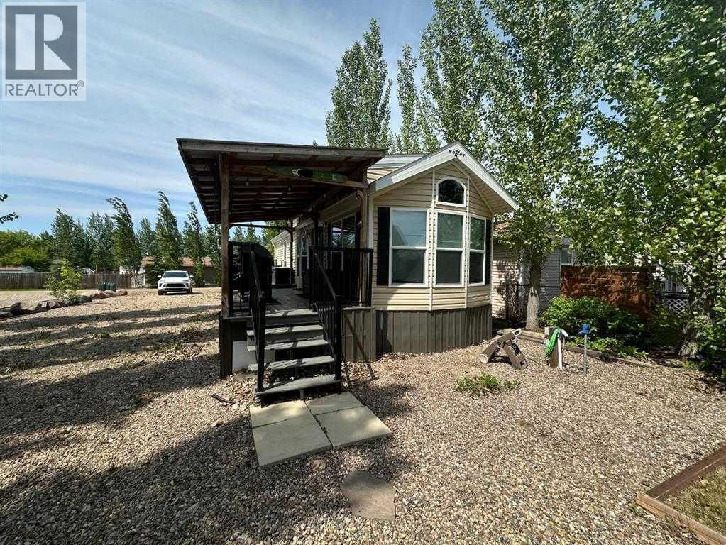 1221 OAK AVENUE - 19