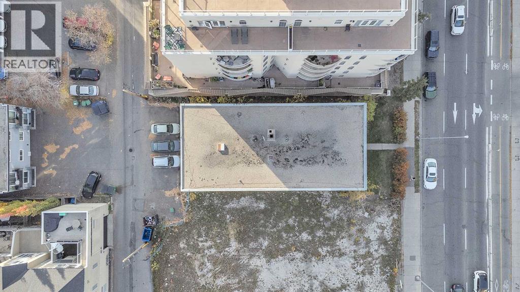 1309 12 AVENUE SW - 4