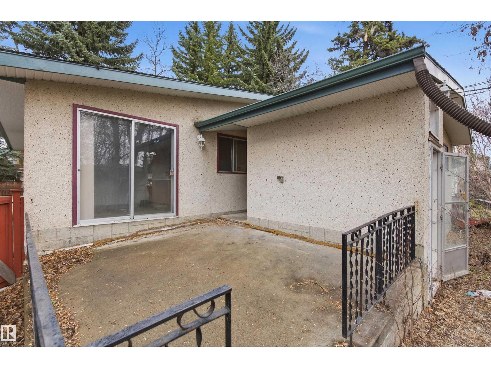 11211 77 AV NW - 36