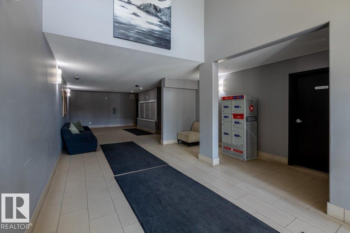 #124 14808 125 ST NW - 29