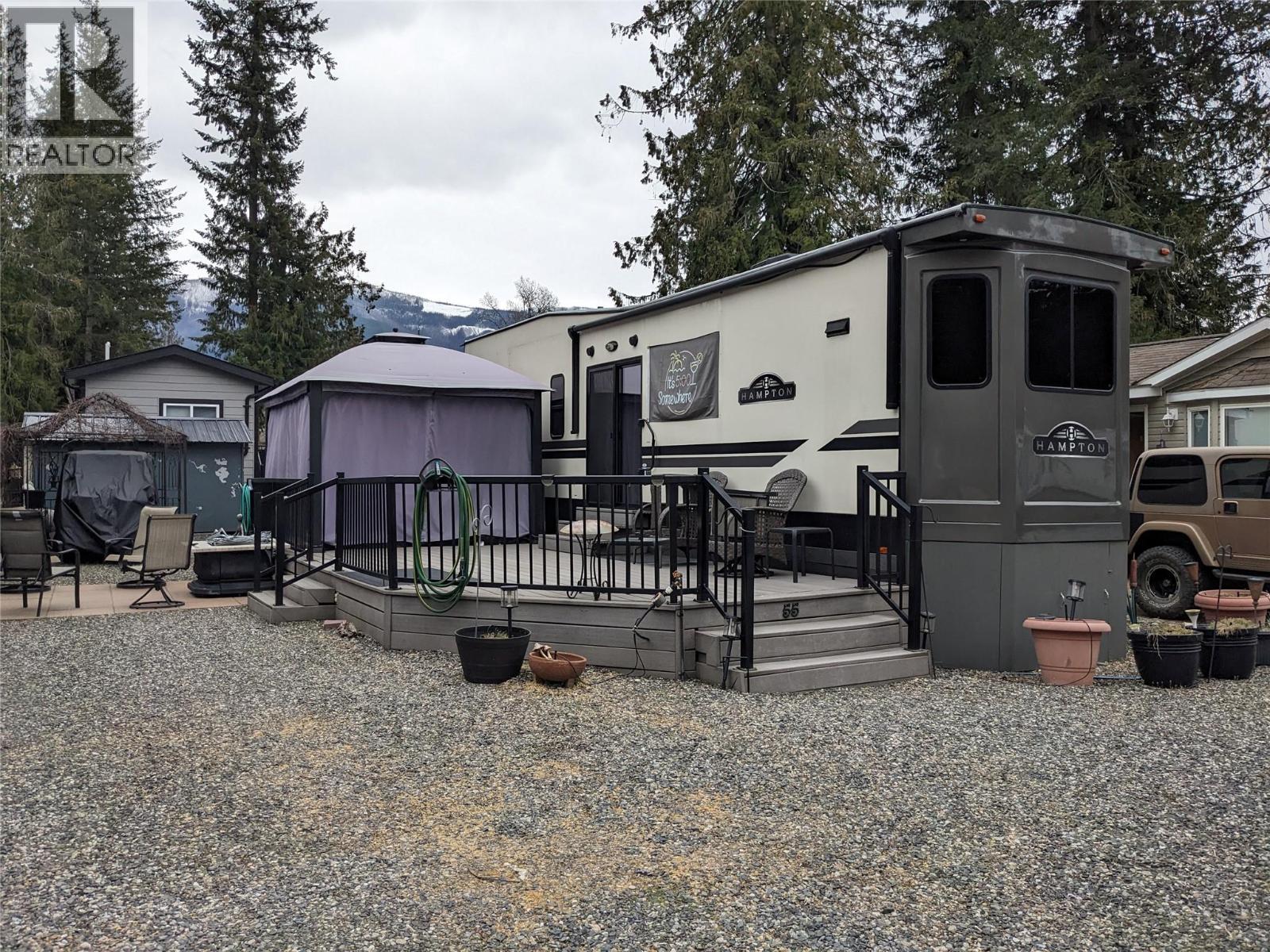 55 3303 Mabel Lake Road, Enderby