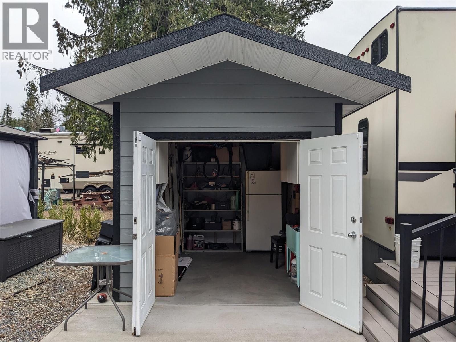 55 3303 Mabel Lake Road, Enderby