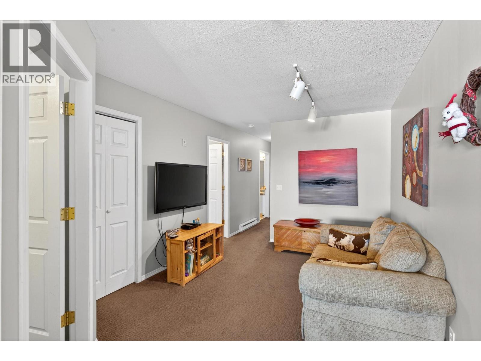 7375 Porcupine Road Unit# 102, Big White