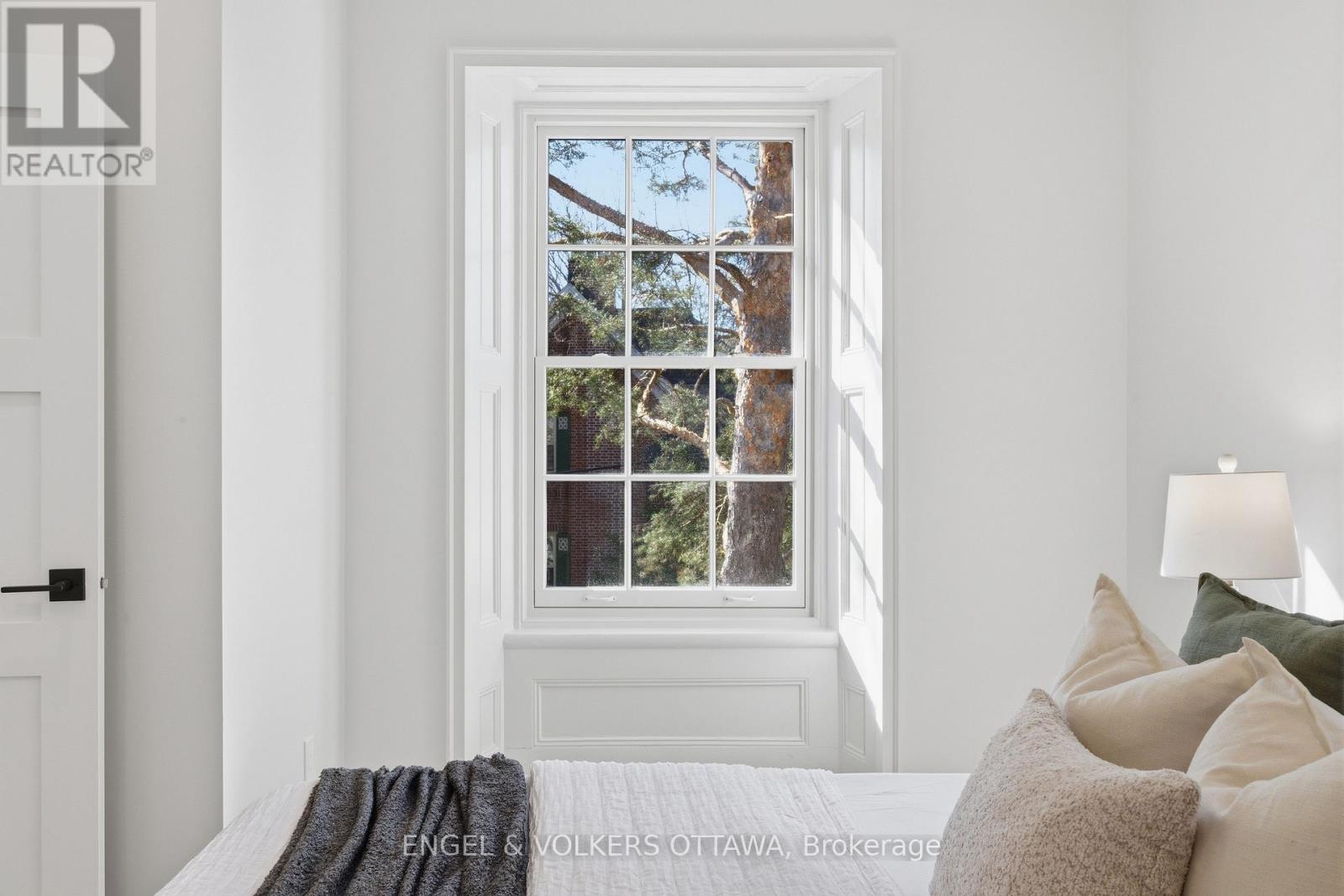 71 THOMAS STREET - 25
