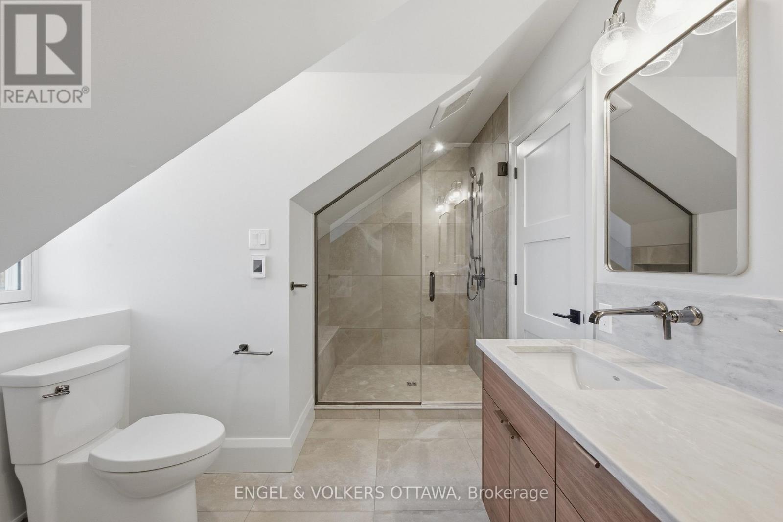 71 THOMAS STREET - 39