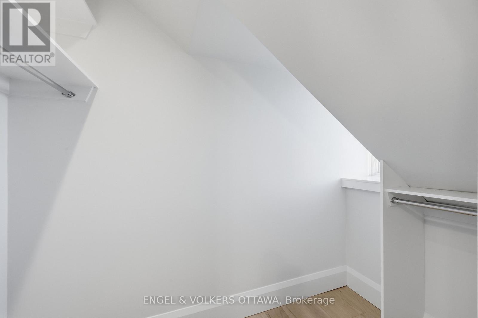 71 THOMAS STREET - 41